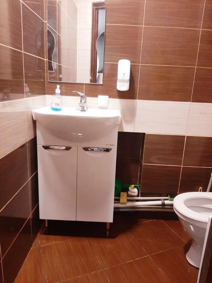 Hostel Житомир Esterno foto